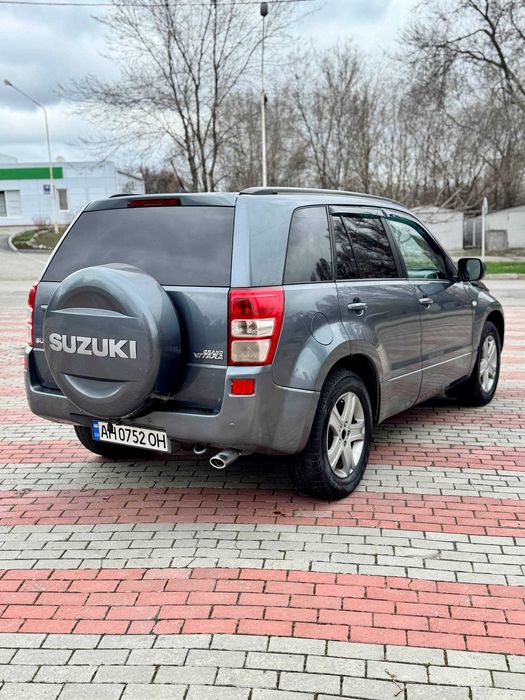 Suzuki Grand Vitara 2.0 Акпп 4WD