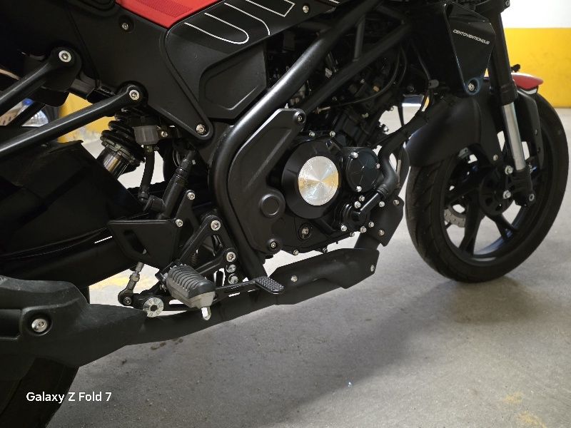 Benelli Leoncino 125cc  preço só este fim de semana