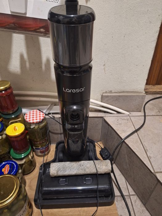 Mopo odkurzacz pionowy Laresar M3