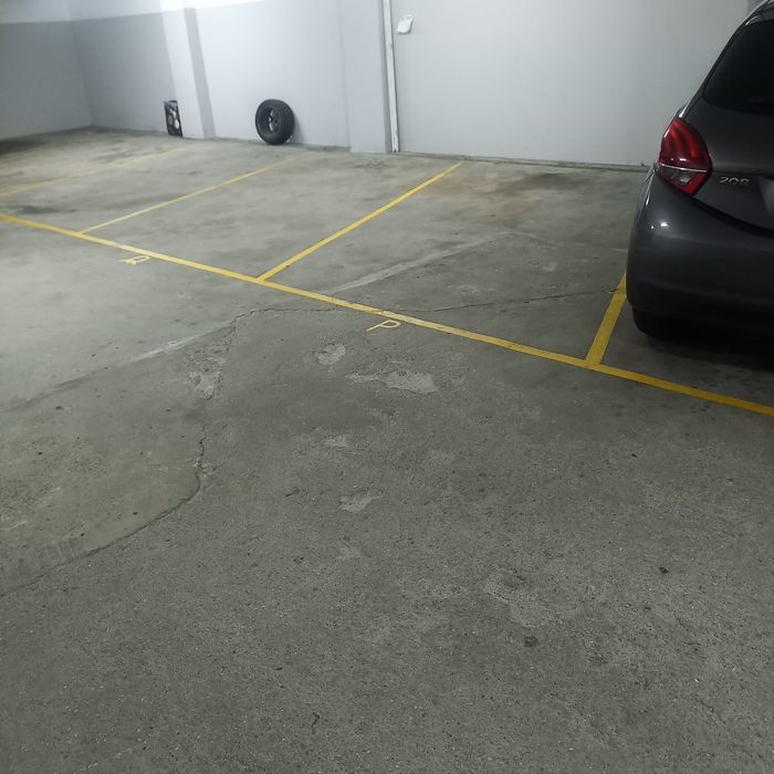 Alugo garagem Matosinhos Sul