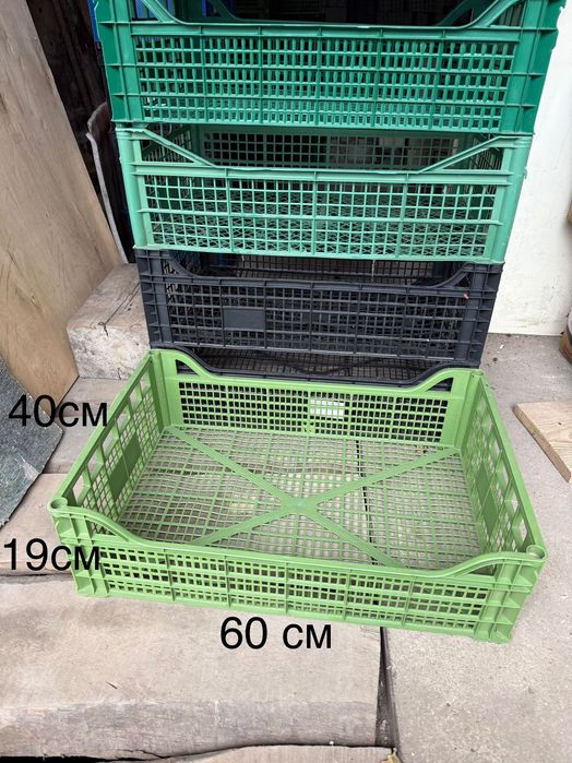 Ящики пластикові для овочів, фруктів, та іншого