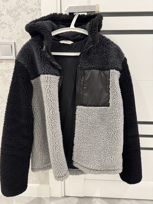 Продам толстовку Тeddy H&M