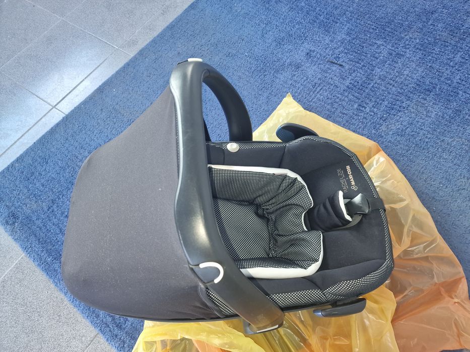 Ovinho para bebé maxi cosi