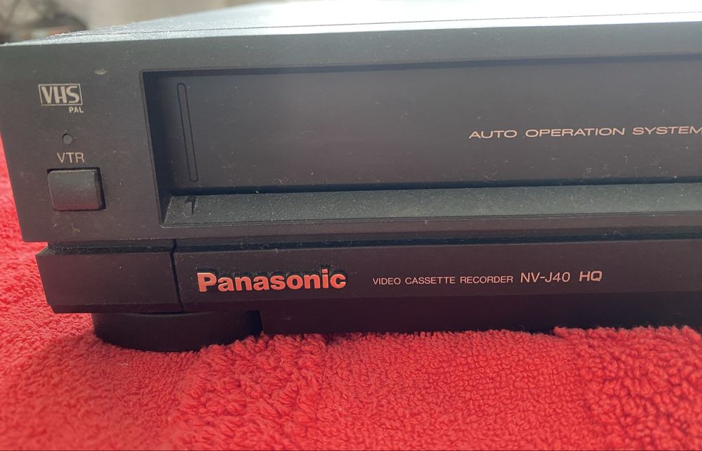 Magnetowid Panasonic NV-J40 japoński 1993 r.