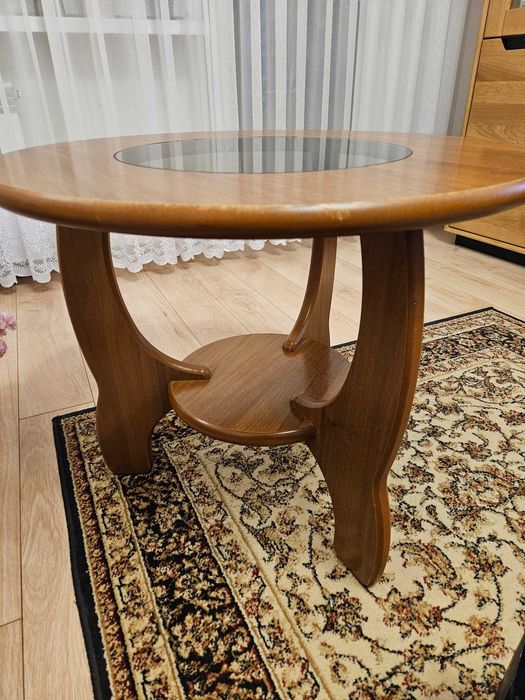 Elegancki stolik kawowy