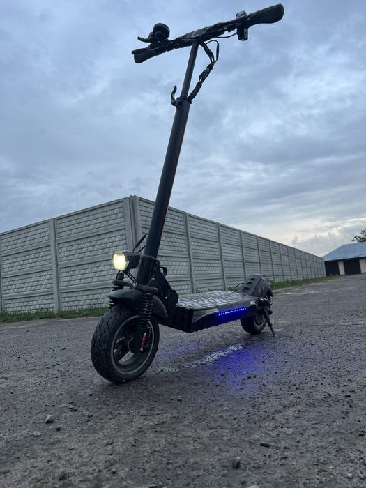 Crossers t4 електро самокат