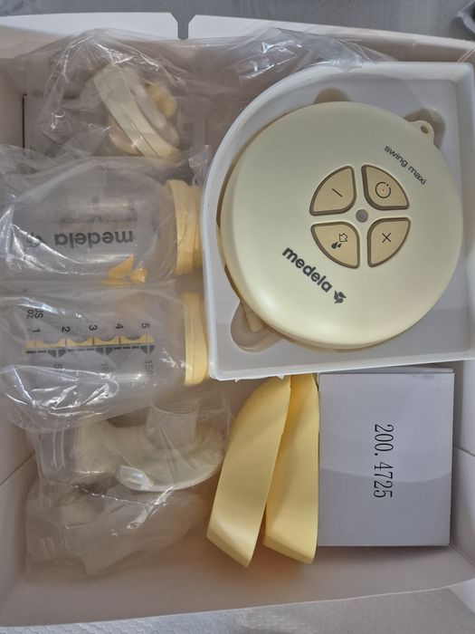 Medela Double Breast Pump64729812377985121