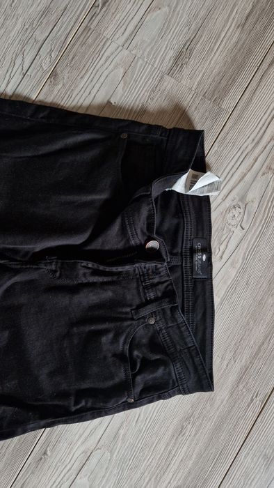 Spodnie damskie Cross Jeans  W29 L30 czarne