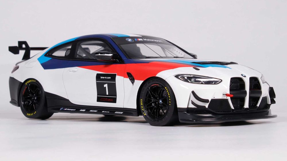 OTTO 1/18 BMW M4 GT4 モデルカー OT1228 OTTO 1/18 BMW M4 GT4 モデルカー OT1228 OTTO-MOBILE OT1228 Scale 1/18 |