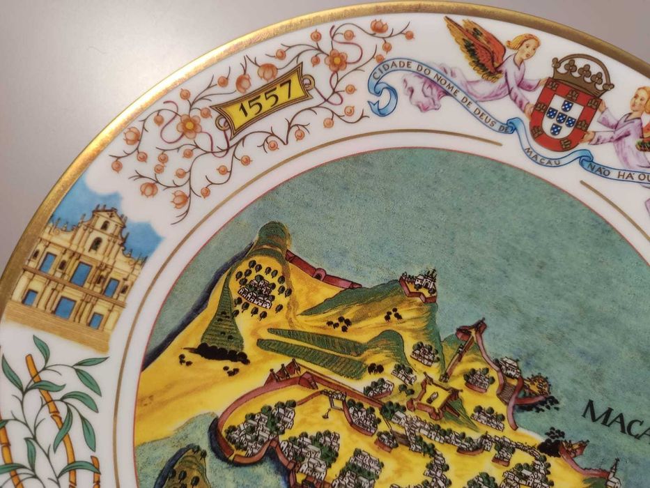 Prato “Entrega da Soberania de Macau” – Colecções Philae (1999)
