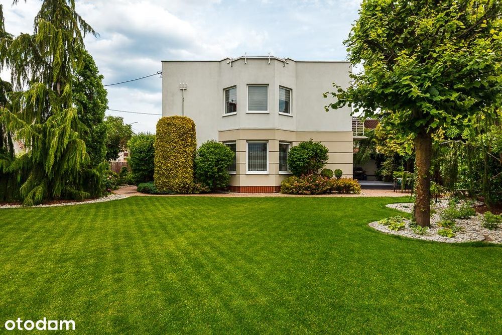 Do wynajęcia komfortowy dom z przepięknym ogrodem