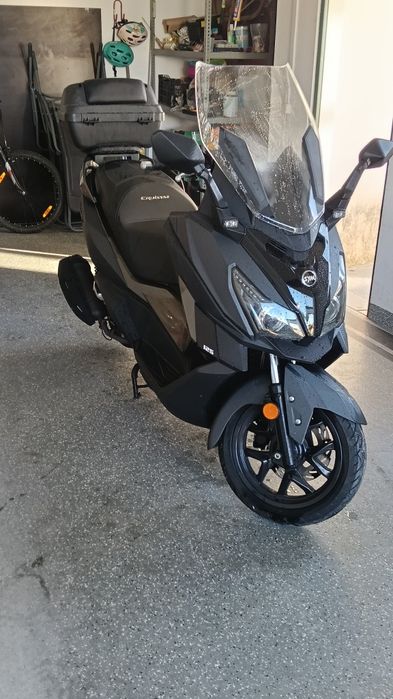 Scooter 125cc (cruisym)