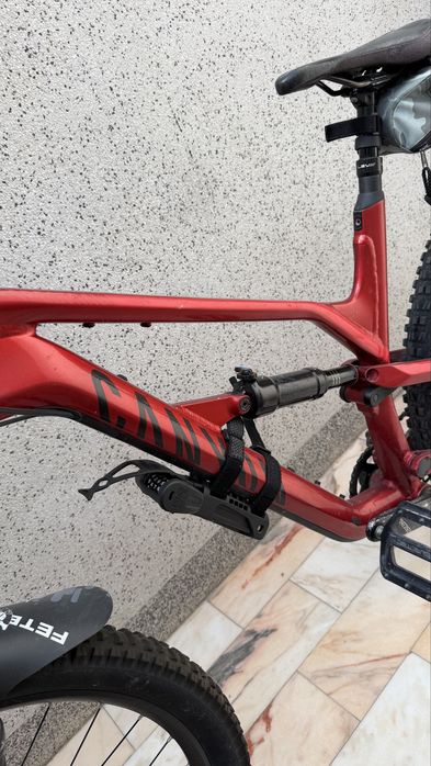 Vendo a minha bicicleta de boa qualidade profissional