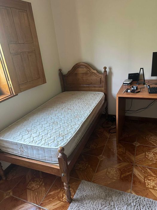 Cama solteiro, completa