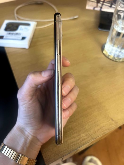 iPhone 11 Pro Max, Gold, 64GB