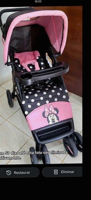 Carrinho de bebé em bom estado