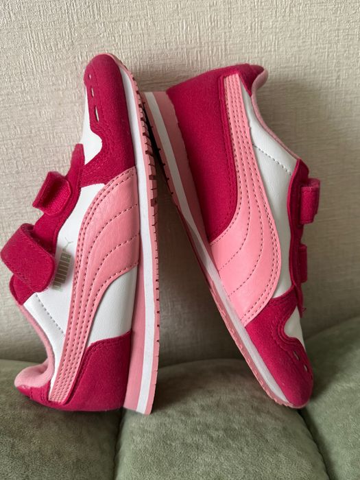 Кросівки PUMA для дівчинки