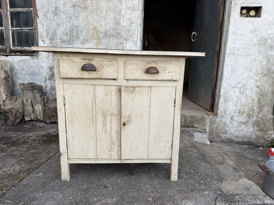 Movel de apoio vintage para recuperacao