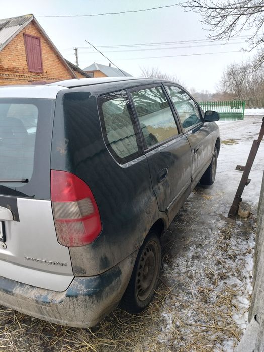 Міцубісі спейс стар