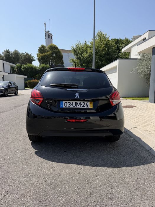 Peugeot 208 — fotografia 5