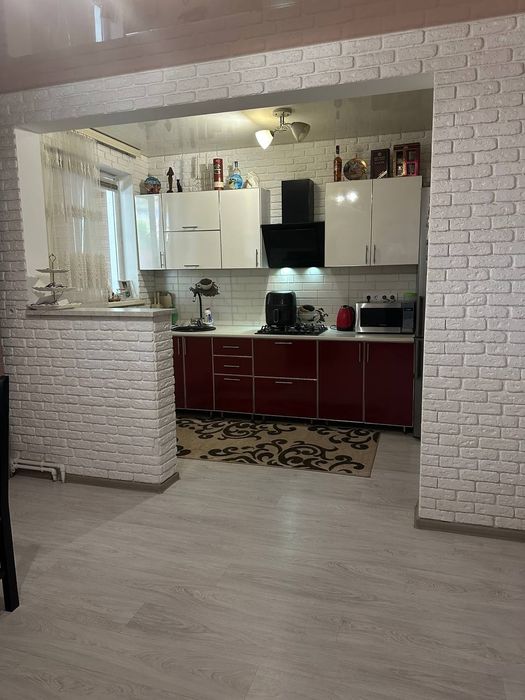 Продається будинок для комфортного проживання та відпочинку!