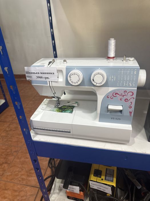 Швацькс машинка в стані нової
