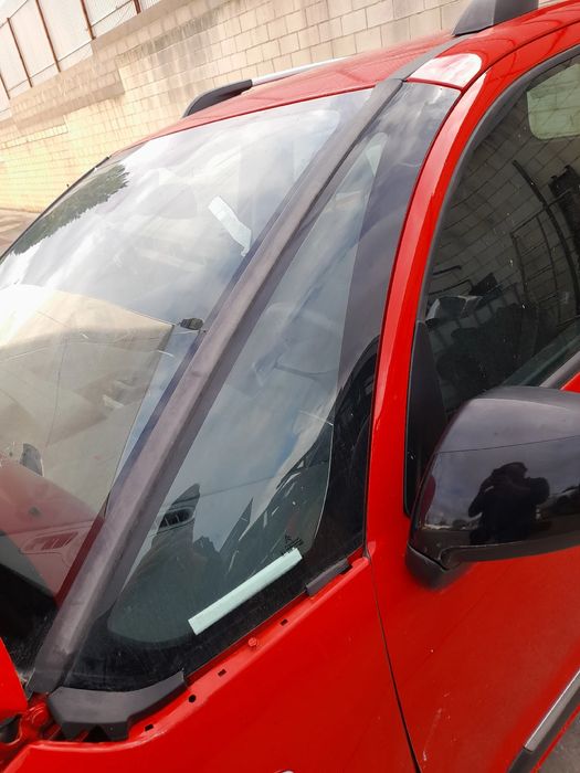 Vidro triangular frente esquerdo CITROËN C3 Picasso (SH_)