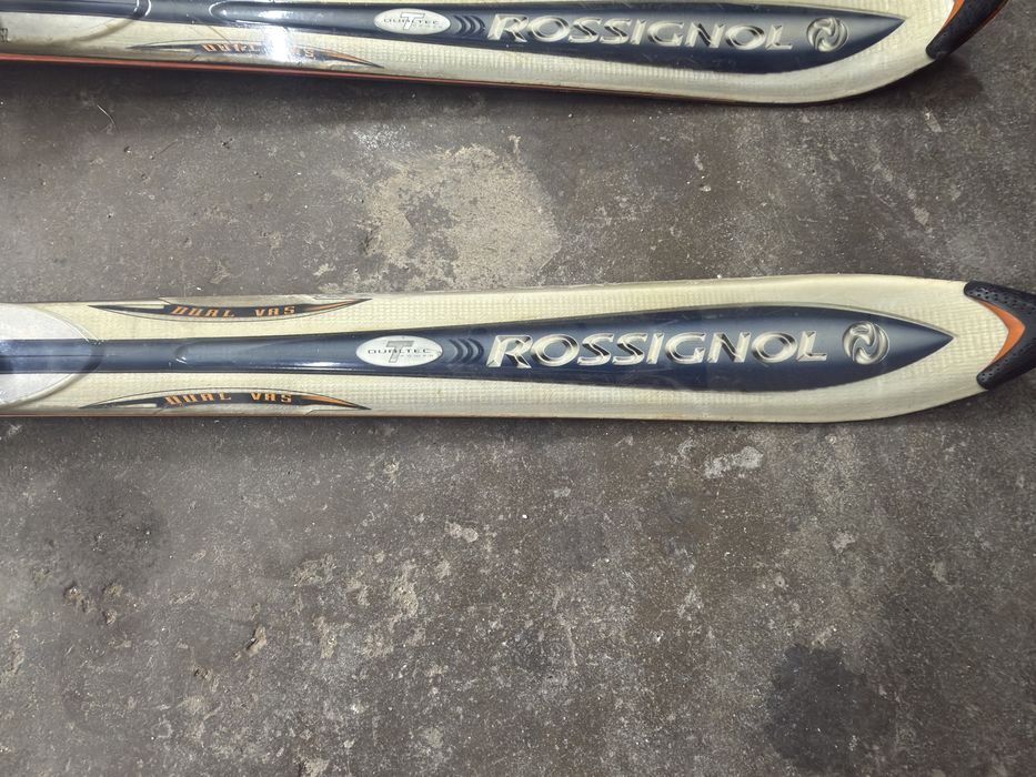 Esquis Rossignol