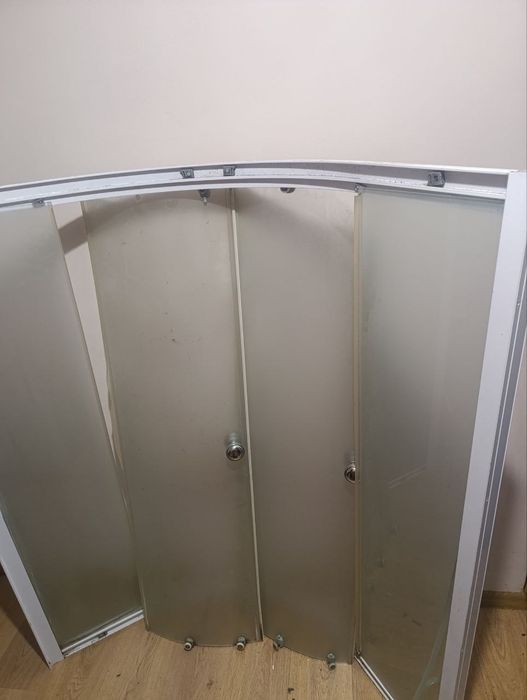 Душова кабіна ( тільки самовивіз)