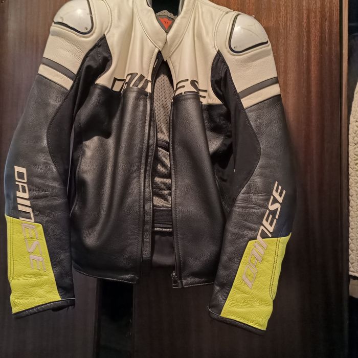 Casaco homem daynese