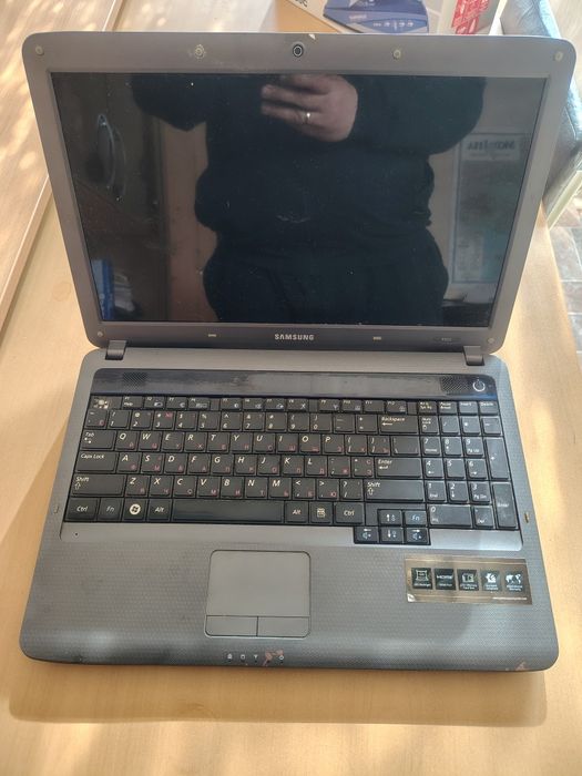 Ноутбук Samsung R530