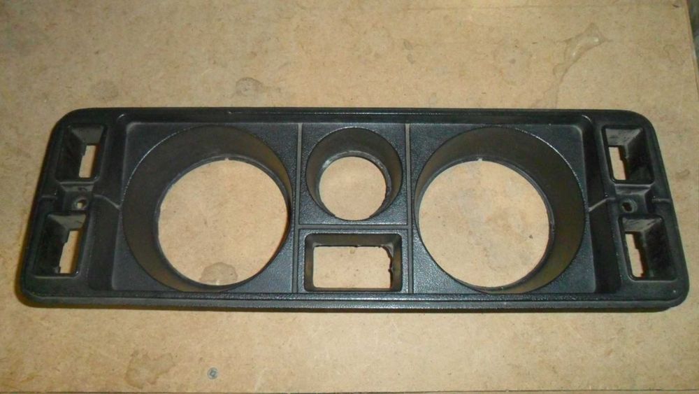 Панель приборов ВАЗ 2104 2105