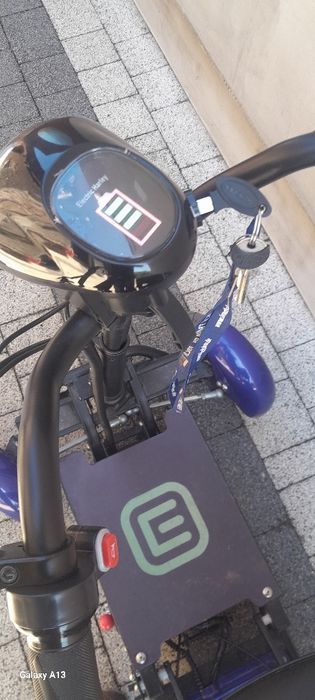 Wózek inwalidzki elektryczny