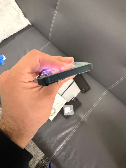 iPhone 14 - 128 GB como novo com caixa capas películas