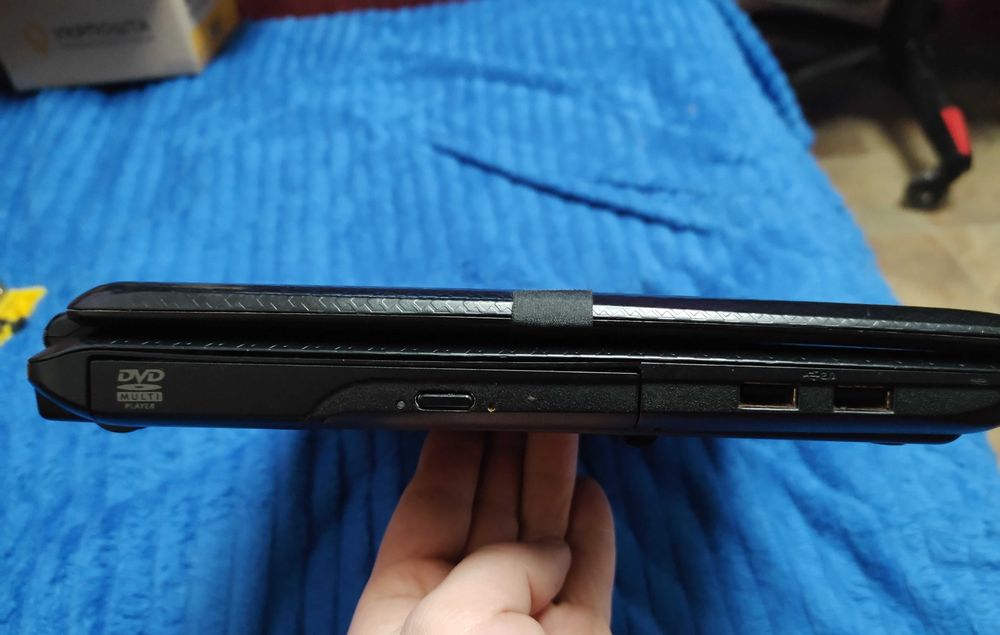 Корпус ноутбука ASUS P50IJ с материнской платой и прочим