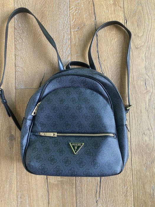 Plecak guess manhattan