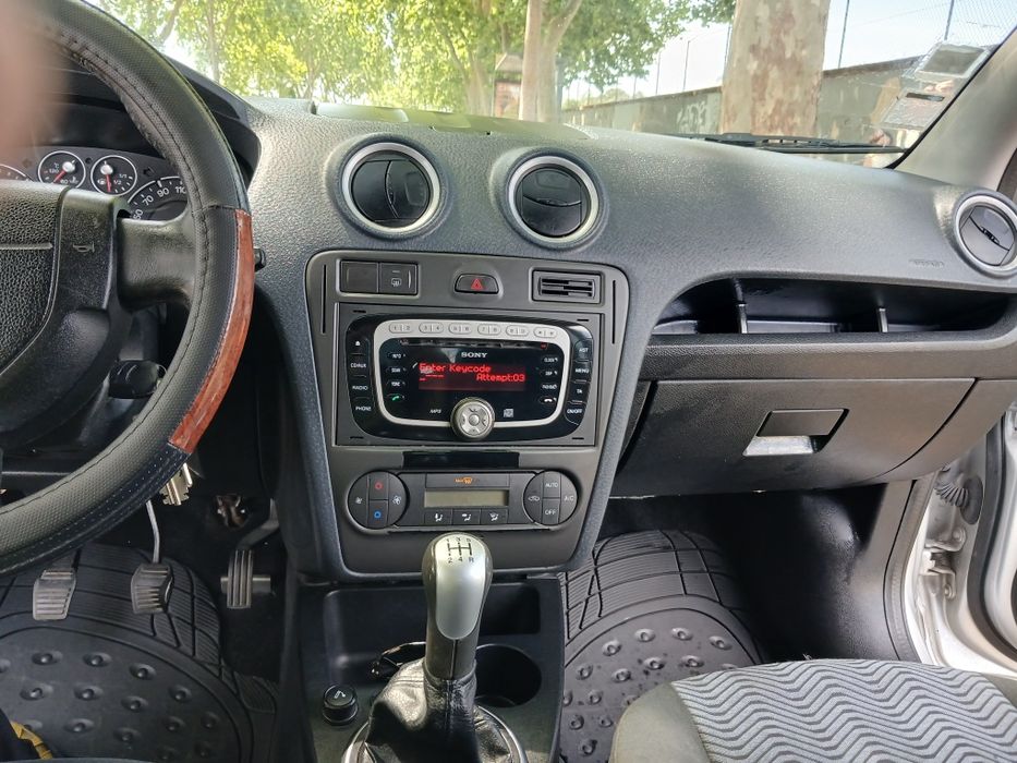 Carro Ford fuja mais 2009