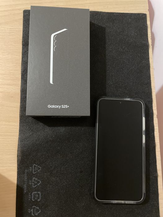 Samsung Galaxy S25+ 512 GB (carregador e capa magnética incluídos)