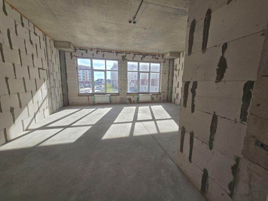 Есть свет,вода,тепло.  под Офис, мастерскую, фотостудию, швейный цех