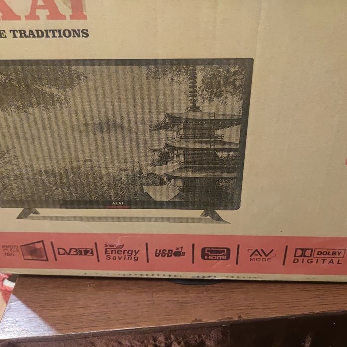 Akai 24  T 2;. . В гарному станi