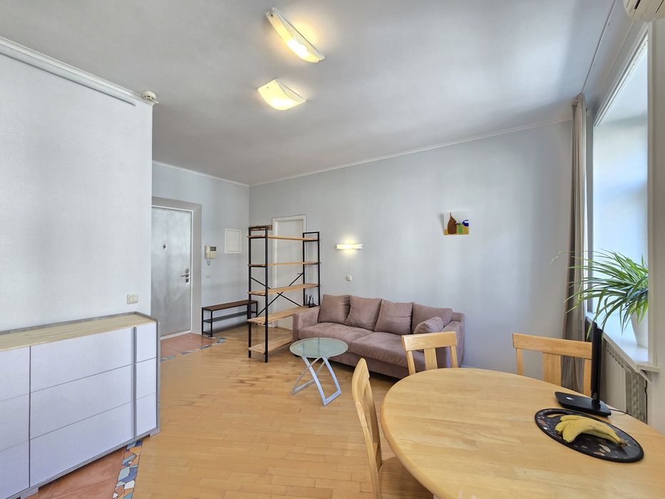 Центр Липки 2 кімнатна 46м² Заньковецької, 10 / Хрещатик Пасаж Майдан Незалежності Городецького