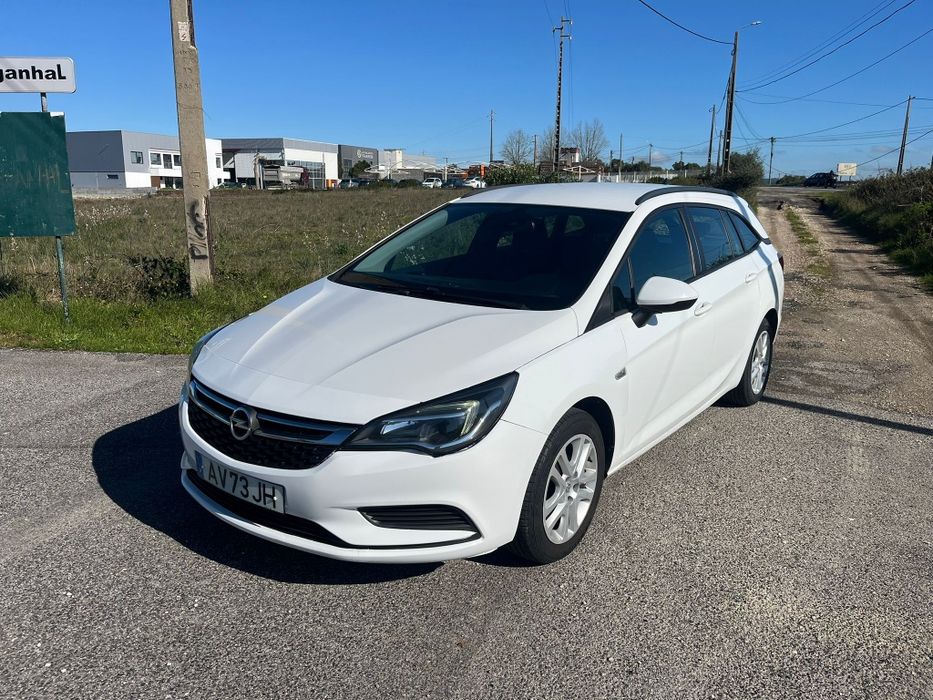 Astra Sports Tourer 1.6 Cdti 110cv