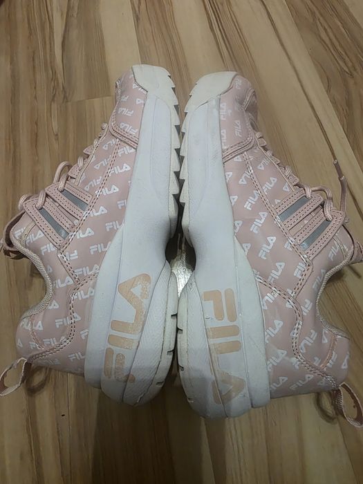 Rozowe sneakersy  marki fila rozmiar 37