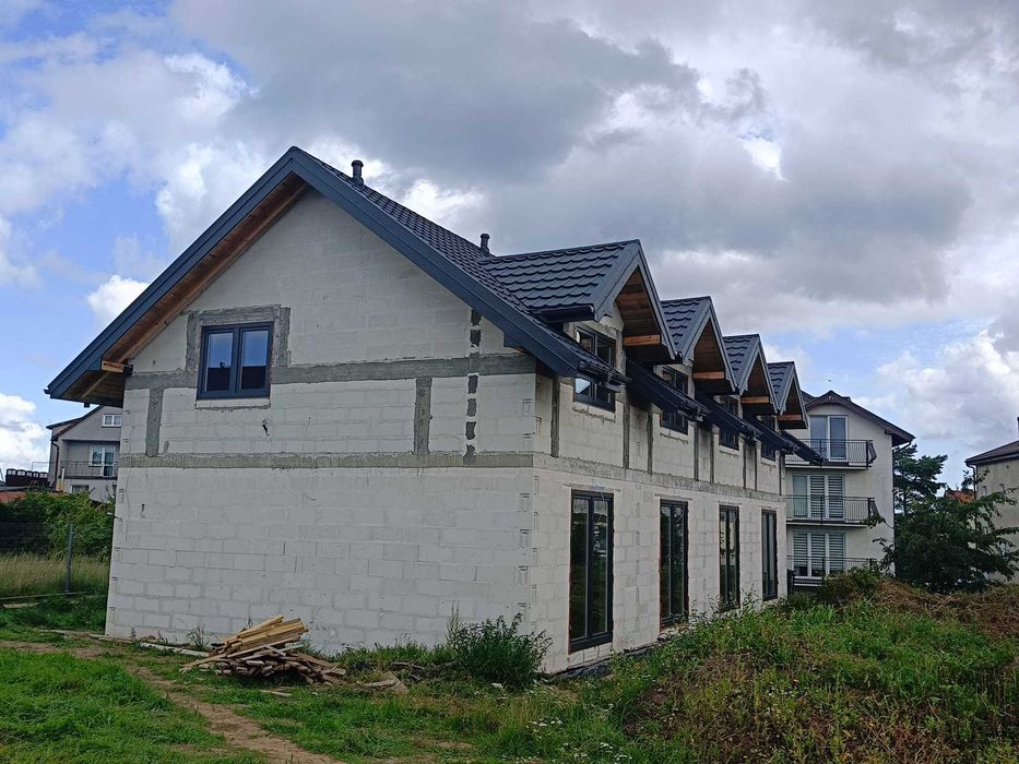 Solidne stany surowe i profesjonalne murarstwo