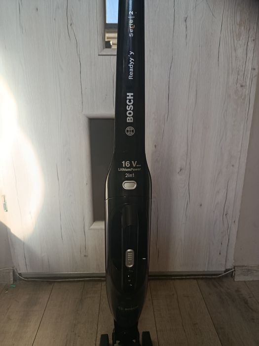 Odkurzacz pionowy BOSCH