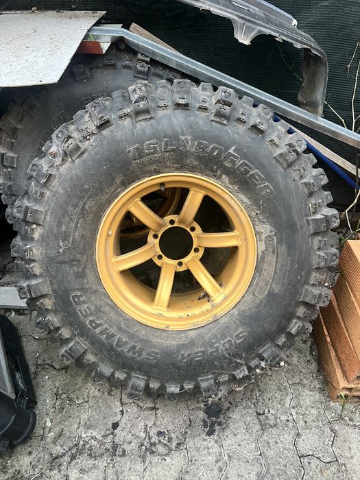 Jantes 16 6x139.7 + pneus 37x13-16LT