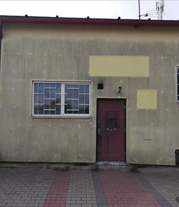 wynajmę lokal z parkingiem od zaraz