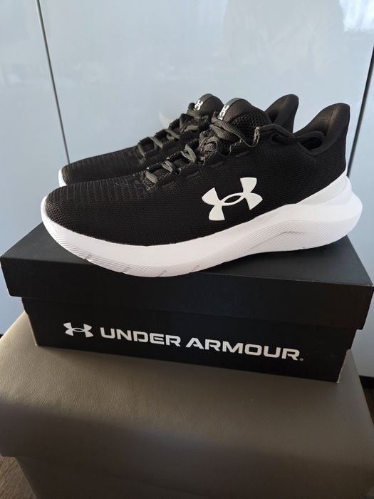 Buty męskie UNDER ARMOUR 42,5