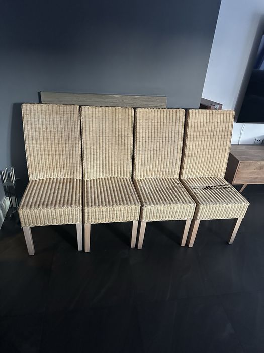 Krzesła wiklinowe 4 sztuki