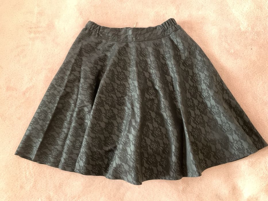 Шкілтна юбка з еко шкіри